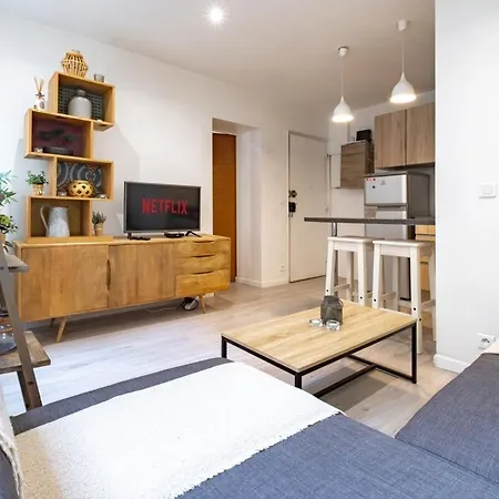 Apartment 4 Guests Aux Invalides Paris