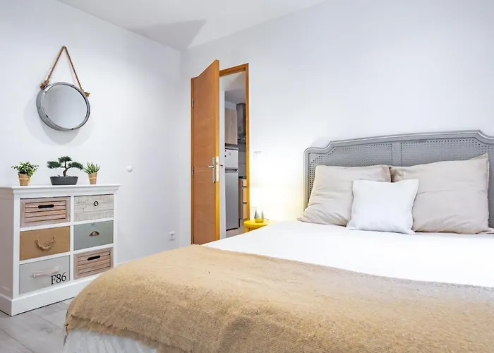 4 Guests Aux Invalides * パリ