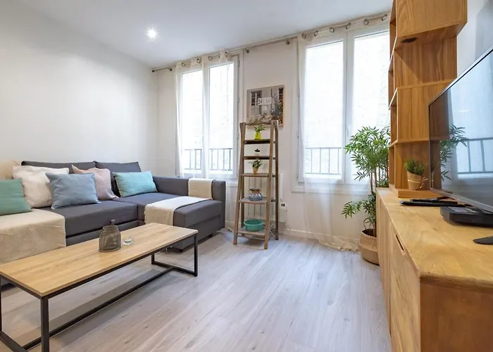 アパート 4 Guests Aux Invalides *